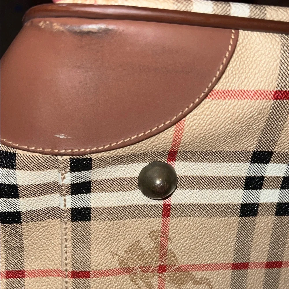 Burberry Brown Checkered Duffle Bag - Picture 7 of 7